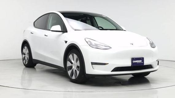 TESLA MODEL Y 2020 5YJYGDEE8LF012364 image
